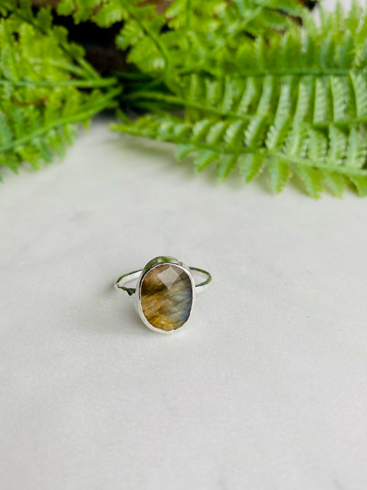 Labradorite Stone Ring